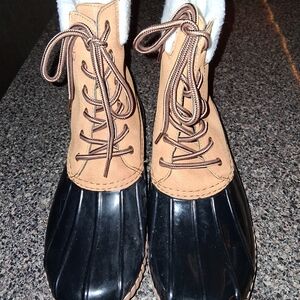 Tan and Black Lace-Up Duck Boots